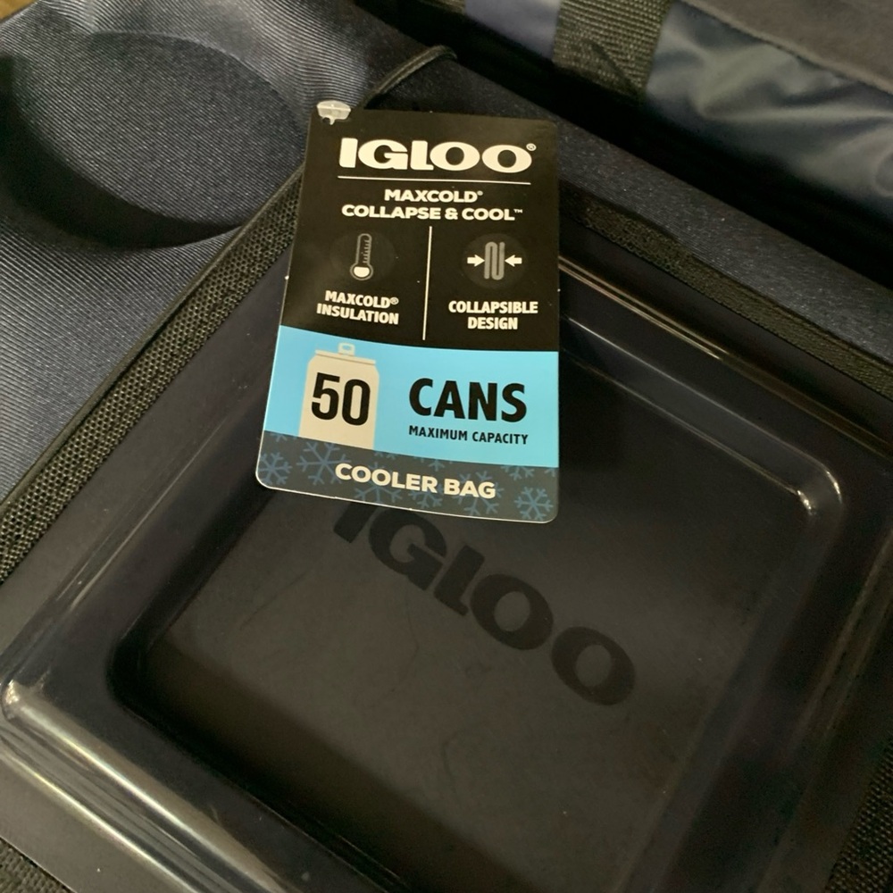 Igloo MaxCold Collapsible Cooler Bag